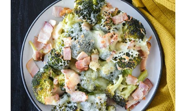 Cheesy bacon Broccoli